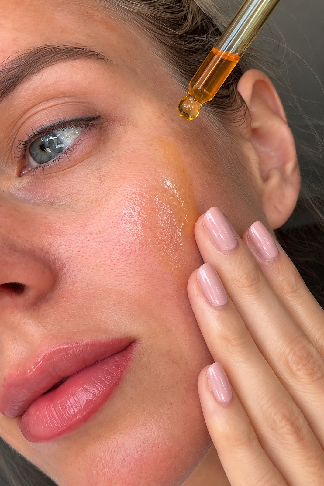 Organic Cold-Pressed Lesotho Rosehip Face Oil